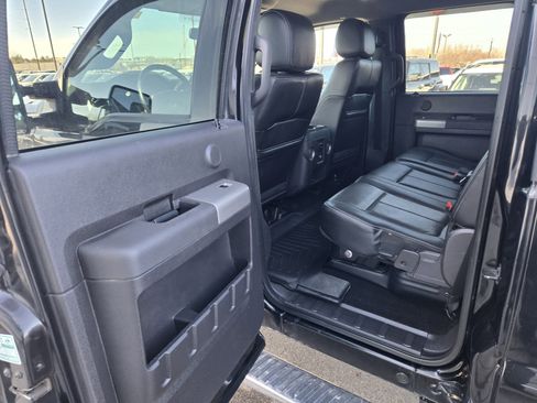 Used 2015 Ford F350 Lariat w/ Chrome Package image 12