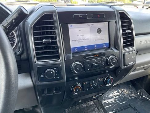 Used 2022 Ford F350 XLT w/ XLT Value Package AWD/4WD image 11