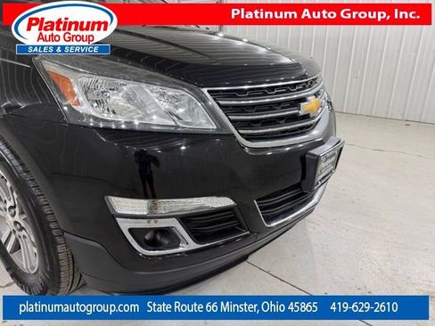 Used 2017 Chevrolet Traverse LT AWD/4WD image 47