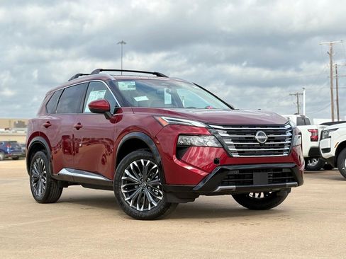 New 2026 Nissan Rogue Platinum AWD/4WD image 4