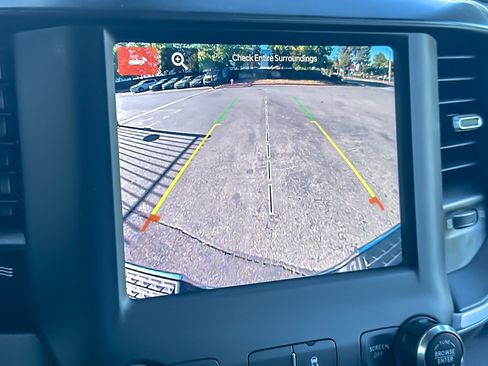 Used 2023 RAM 3500 Big Horn w/ Level 1 Equipment Group image 23