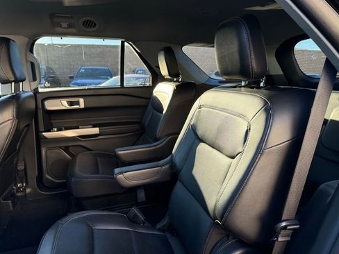 Used 2023 Ford Explorer Limited w/ Equipment Group 301A image 12