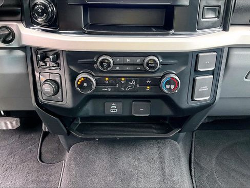 Certified 2023 Ford F450 XL w/ 360-Degree Camera Package AWD/4WD image 24
