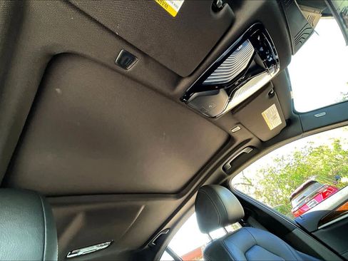Used 2019 BMW 540i w/ M Sport Package RWD image 14