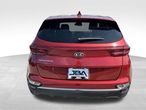 Used 2020 Kia Sportage LX image 25