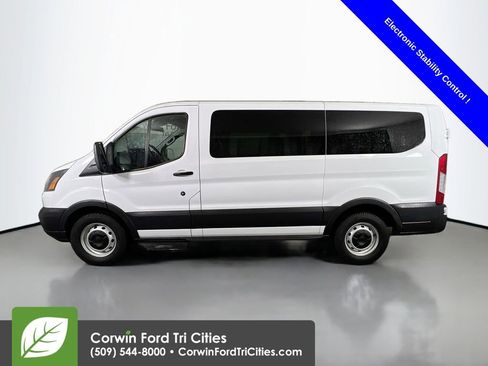 Used 2019 Ford Transit 150 XL image 6