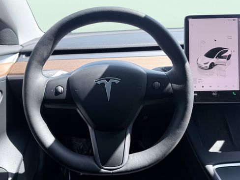 Used 2023 Tesla Model 3 Standard Range RWD image 47