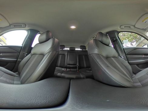 Used 2025 MAZDA CX-50 AWD 2.5 S w/ Preferred Package image 44