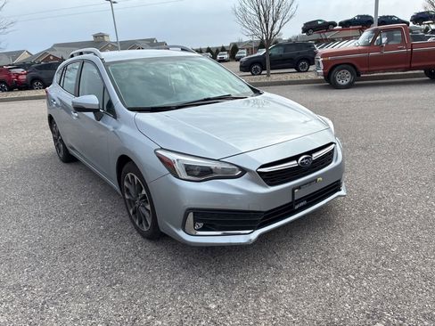 Used 2020 Subaru Impreza 2.0i Limited w/ Popular Package #2 image 10