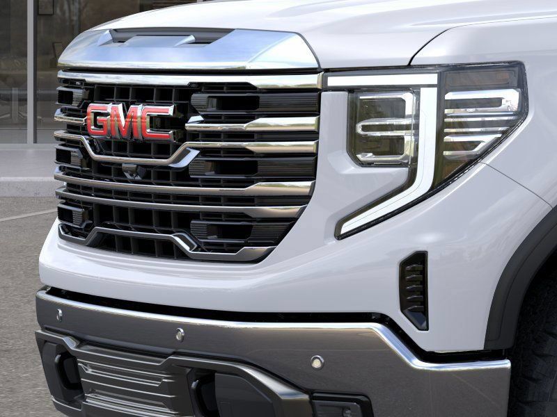 Used 2026 GMC Sierra 1500 SLT w/ SLT Convenience Package AWD/4WD image 13