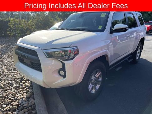 Used 2024 Toyota 4Runner SR5 Premium w/ Moonroof Package AWD/4WD image 1