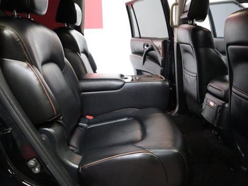Used 2020 Nissan Armada Platinum w/ Captain's Chairs Package RWD image 45