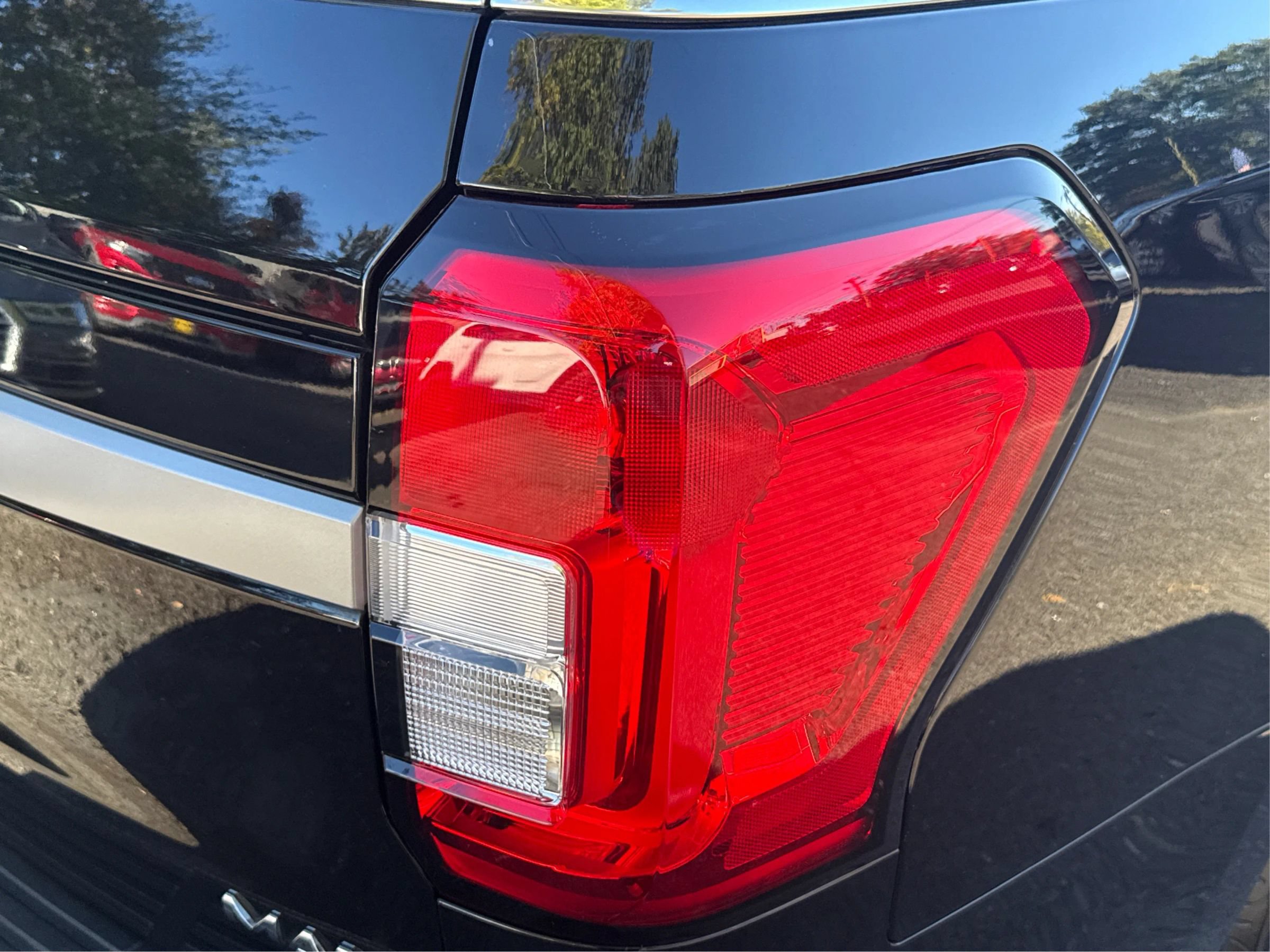 Used 2024 Ford Expedition Max XLT AWD/4WD image 26