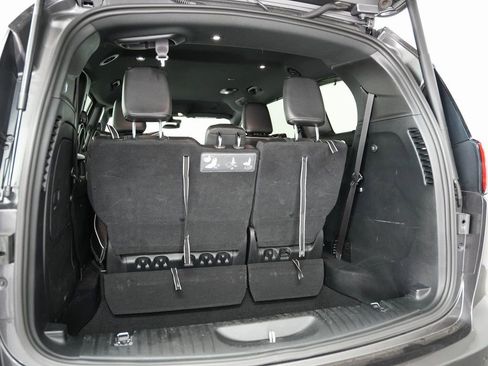 Used 2019 Chrysler Pacifica Limited w/ Advanced Safetytec Group image 34