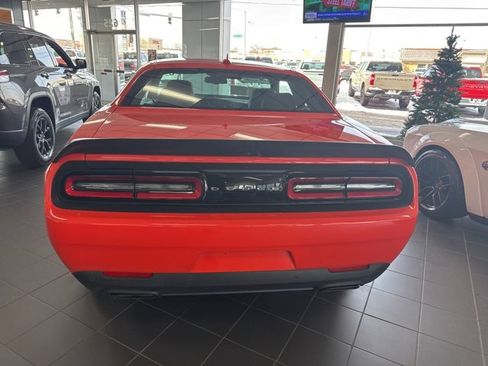 Used 2023 Dodge Challenger SRT Hellcat image 6