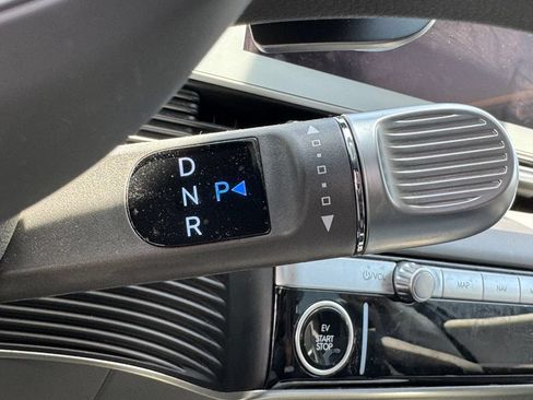Used 2024 Hyundai Ioniq 5 SEL RWD image 11