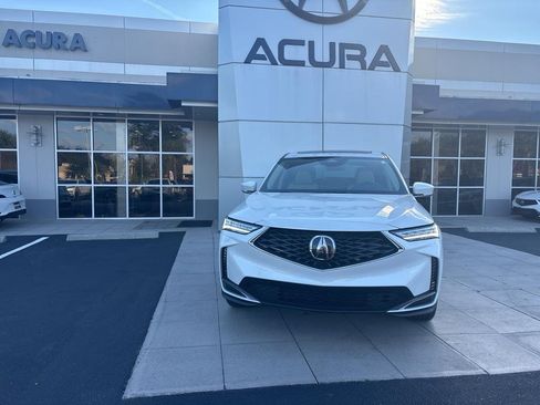New 2026 Acura MDX FWD image 2