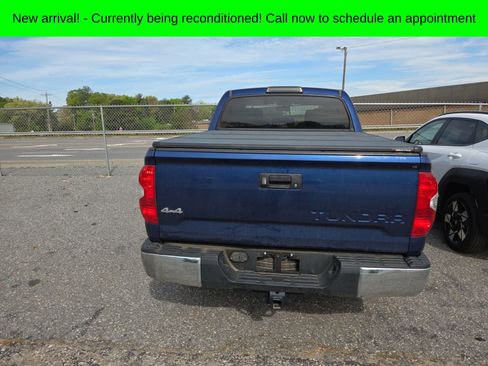 Used 2015 Toyota Tundra Limited image 4