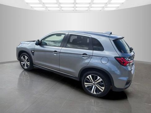 Used 2025 Mitsubishi Outlander Sport ES image 8