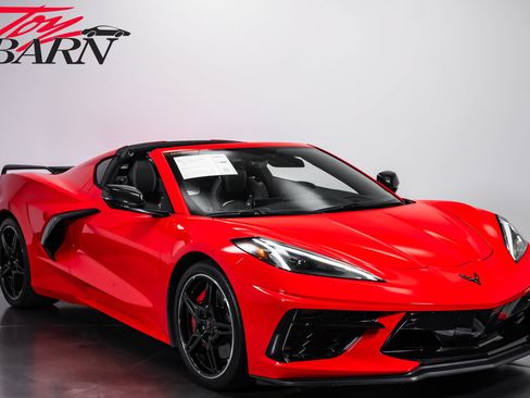 Used 2020 Chevrolet Corvette Stingray Preferred Cpe w/ 2LT Preferred Equipment Group RWD image 7