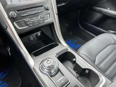 Certified 2017 Ford Fusion SE w/ Equipment Group 602A image 13