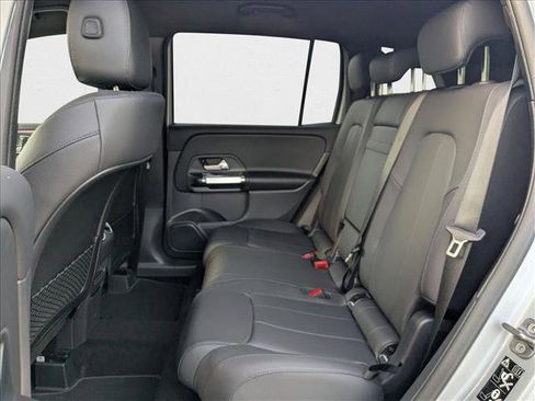 New 2026 Mercedes-Benz GLB 250 image 14