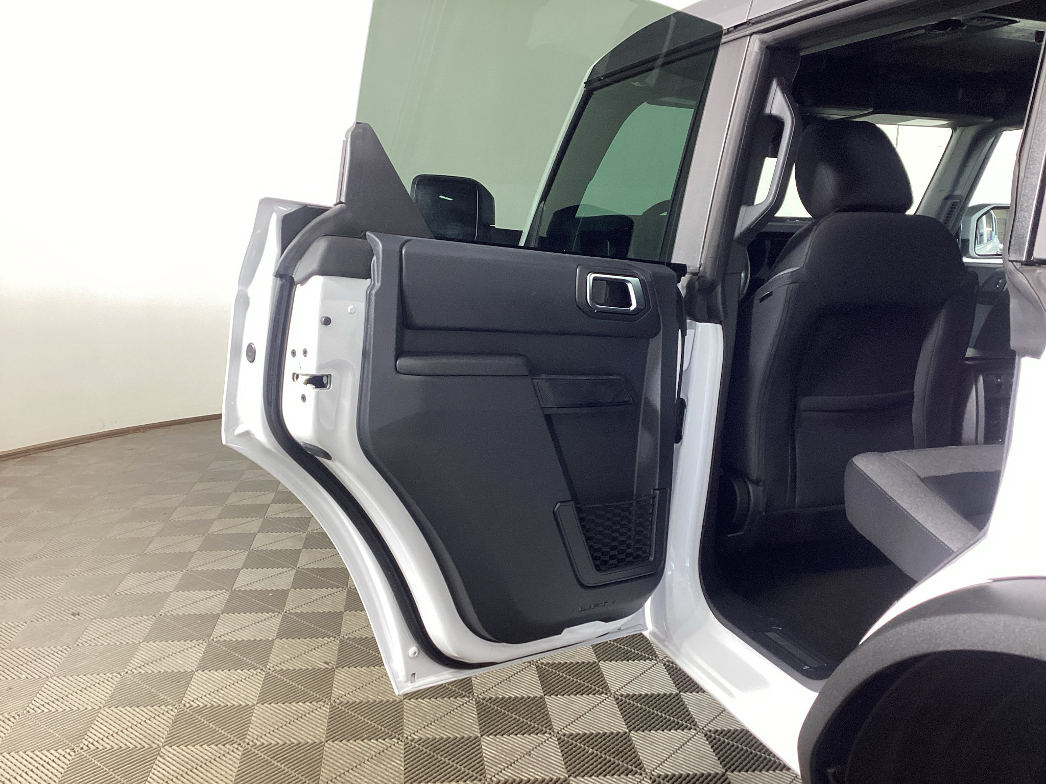 Used 2025 Ford Bronco Big Bend AWD/4WD image 12