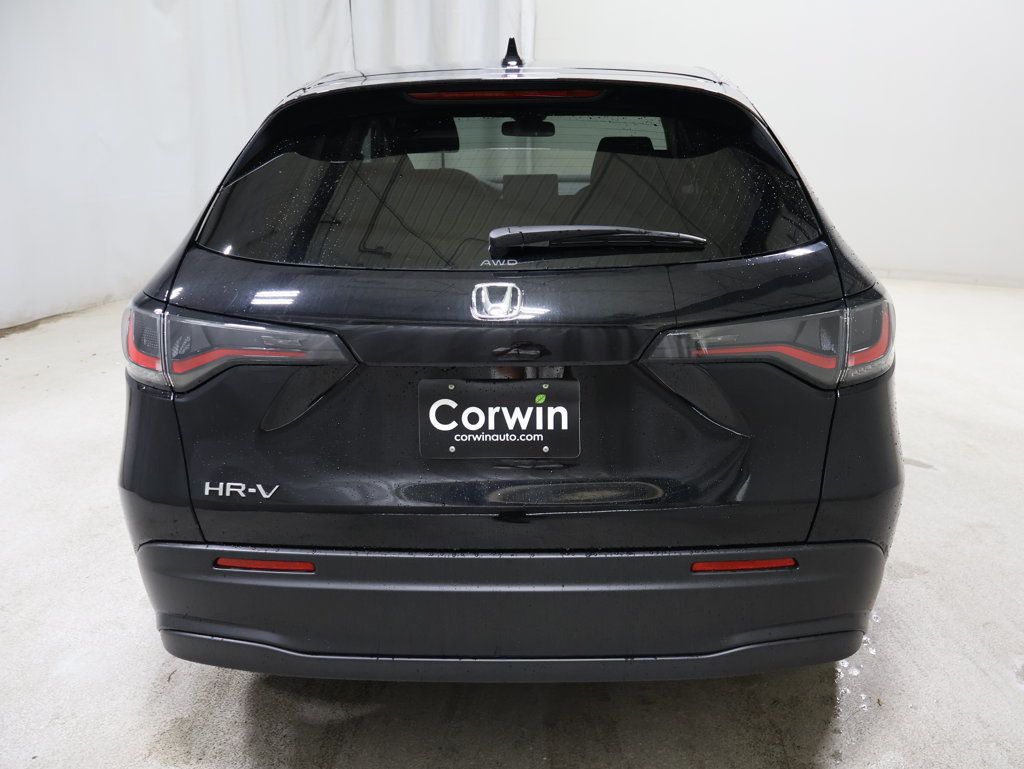 New 2027 Honda HR-V LX image 5