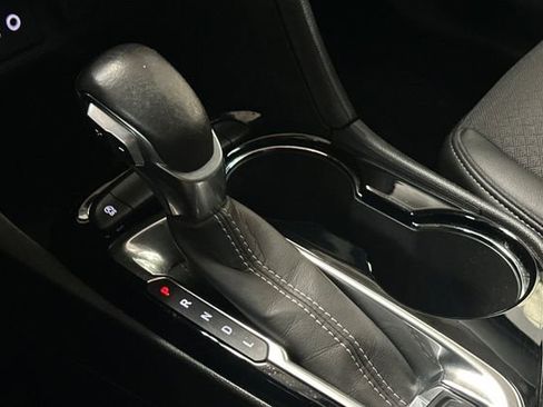 Used 2020 Buick Encore GX Preferred w/ Cold Weather Comfort Package image 23