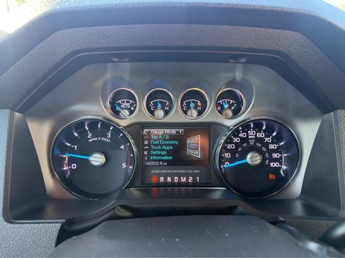 Used 2016 Ford F250 Lariat w/ Lariat Ultimate Package AWD/4WD image 7