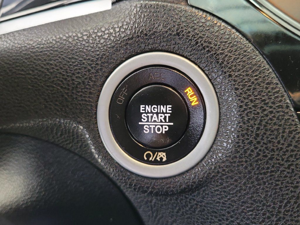 Used 2022 Chrysler 300 S RWD image 30