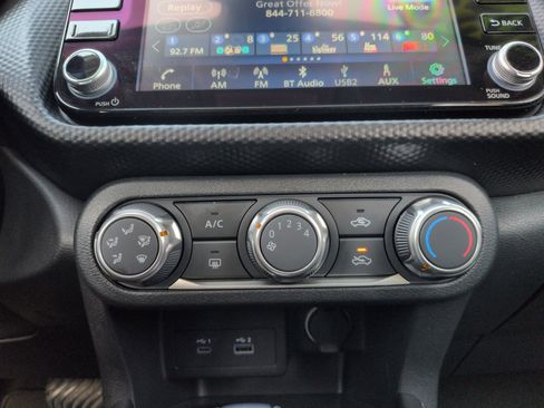 Used 2023 Nissan Kicks SV FWD image 13