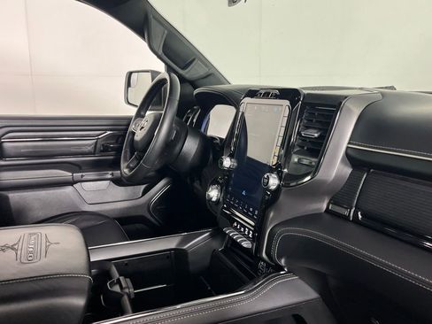 Certified 2023 RAM 1500 Limited image 32