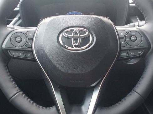 Used 2026 Toyota Corolla Cross LE w/ Cold Weather Package AWD/4WD image 17