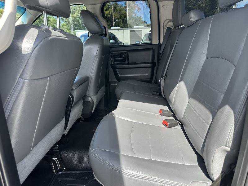 Used 2017 RAM 1500 Tradesman w/ Chrome Appearance Group RWD image 14