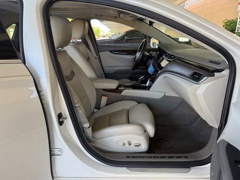 Used 2014 Cadillac XTS Platinum FWD image 29