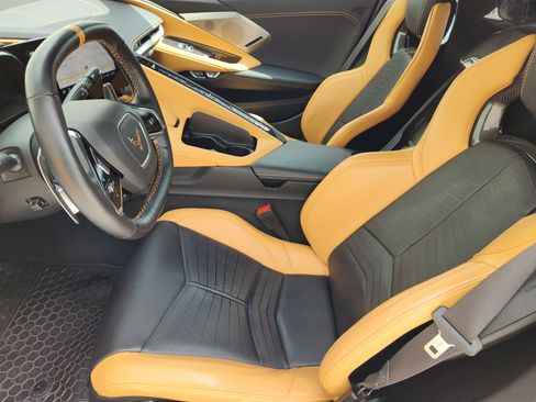 Used 2021 Chevrolet Corvette Stingray Preferred Cpe w/ Z51 Performance Package RWD image 15