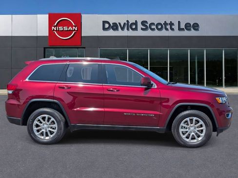 Used 2021 Jeep Grand Cherokee Laredo w/ Security & Convenience Group RWD image 5