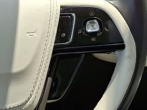 Certified 2024 Lincoln Aviator Black Label AWD/4WD image 23