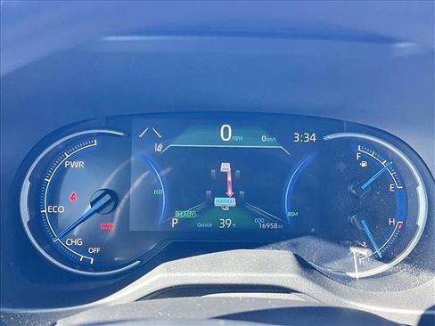 Certified 2025 Toyota RAV4 Woodland Edition image 9