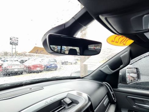 Used 2022 RAM 1500 Big Horn image 13