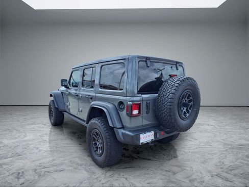 Used 2022 Jeep Wrangler Unlimited Sport AWD/4WD image 5