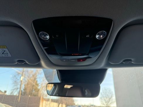 Used 2022 Kia Seltos SX image 19