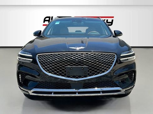Used 2022 Genesis GV70 2.5T w/ Advanced Package AWD/4WD image 2