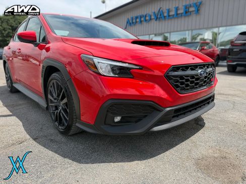 Used 2025 Subaru WRX Premium AWD/4WD image 10