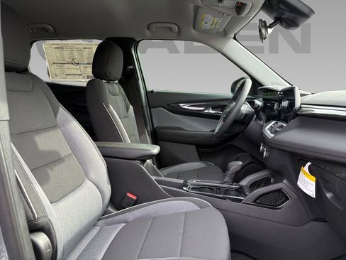 New 2026 Chevrolet TrailBlazer LS w/ LS Convenience Package image 8