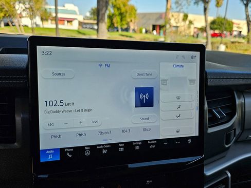 Used 2024 Ford Expedition XLT image 36