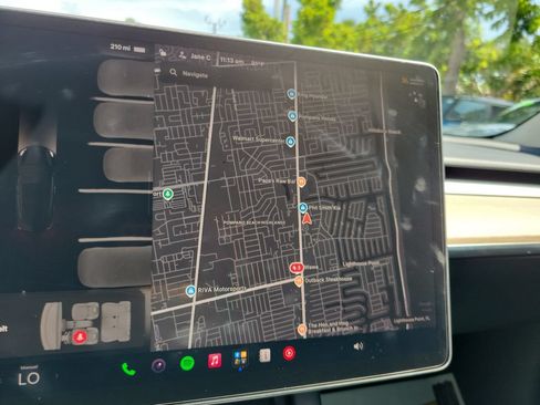 Used 2023 Tesla Model 3 Standard Range RWD image 28