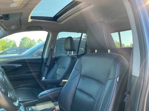 Used 2023 Honda Ridgeline RTL-E image 11