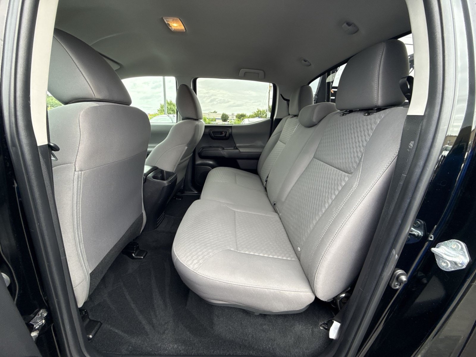 Used 2023 Toyota Tacoma SR AWD/4WD image 24